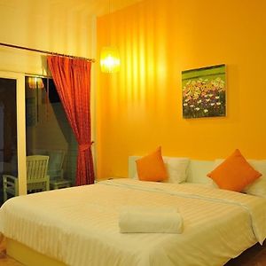 Standard Zimmer mit Kingsize-Bett